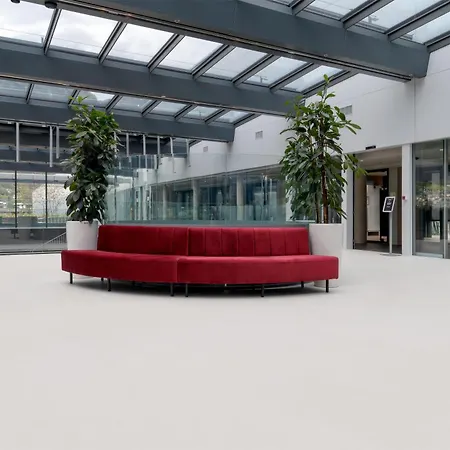 ホテル Radisson Red