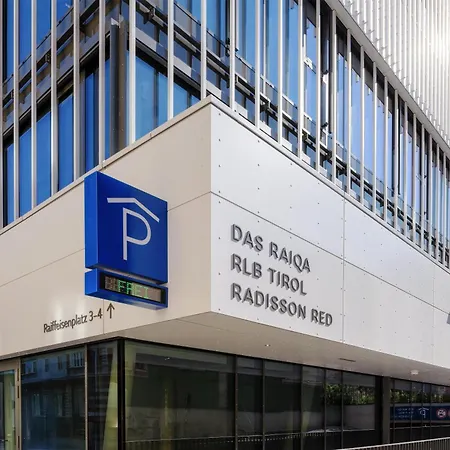Radisson Red 4*